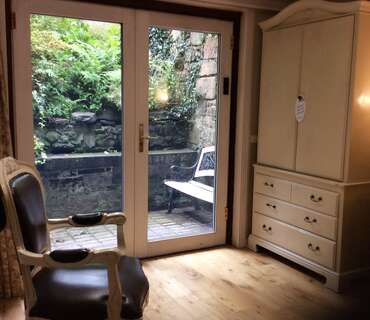 Double Room (inc. Breakfast)