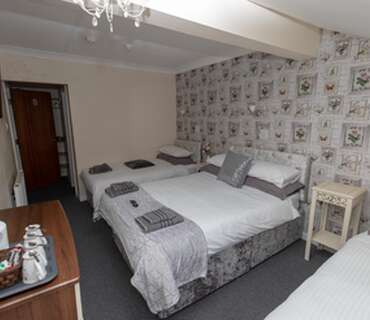 Family En-suite Room (room Only)