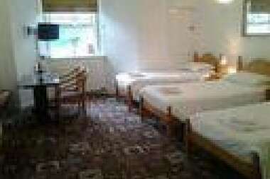 Abingdon Lodge plus extra bed if required