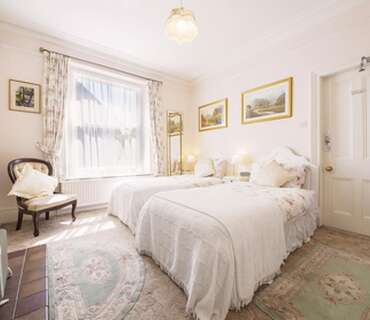 Derwent ensuite Twin/Dble Room Only