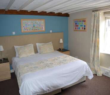 Family Room Luxury Ensuite (Inc. Breakfast)