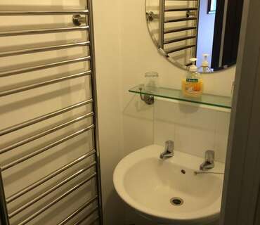 Twin En-suite Room Only