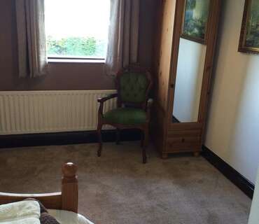 Double Room Only (small) With Private Bathroom