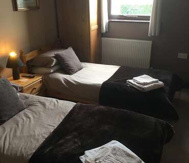 Twin En-suite Room Only