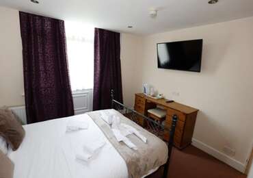 Double En-suite Room (Room Only) non-refundable