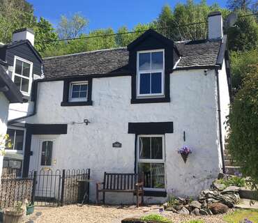 Twostones Cottage