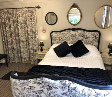William of Orange Double En-suite Room (inc. Breakfast)