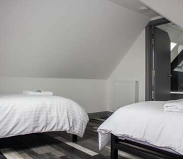 Twin En-suite Room
