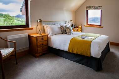 2.A Double En-suite with Loch view.