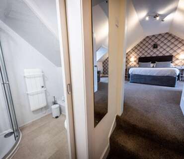 Double Room 2 En-suite (inc. Breakfast)