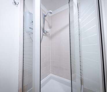 Double En-suite Room 5 (inc. Breakfast)