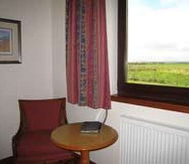 Superking En Suite Room ( Breakfast Included)