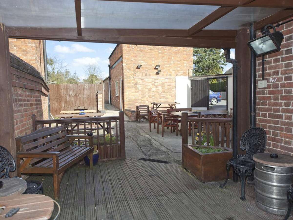 Our Gallery The Plough, Bed and Breakfast in Leicester