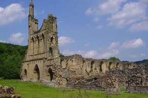Byland Abbey – 10 miles