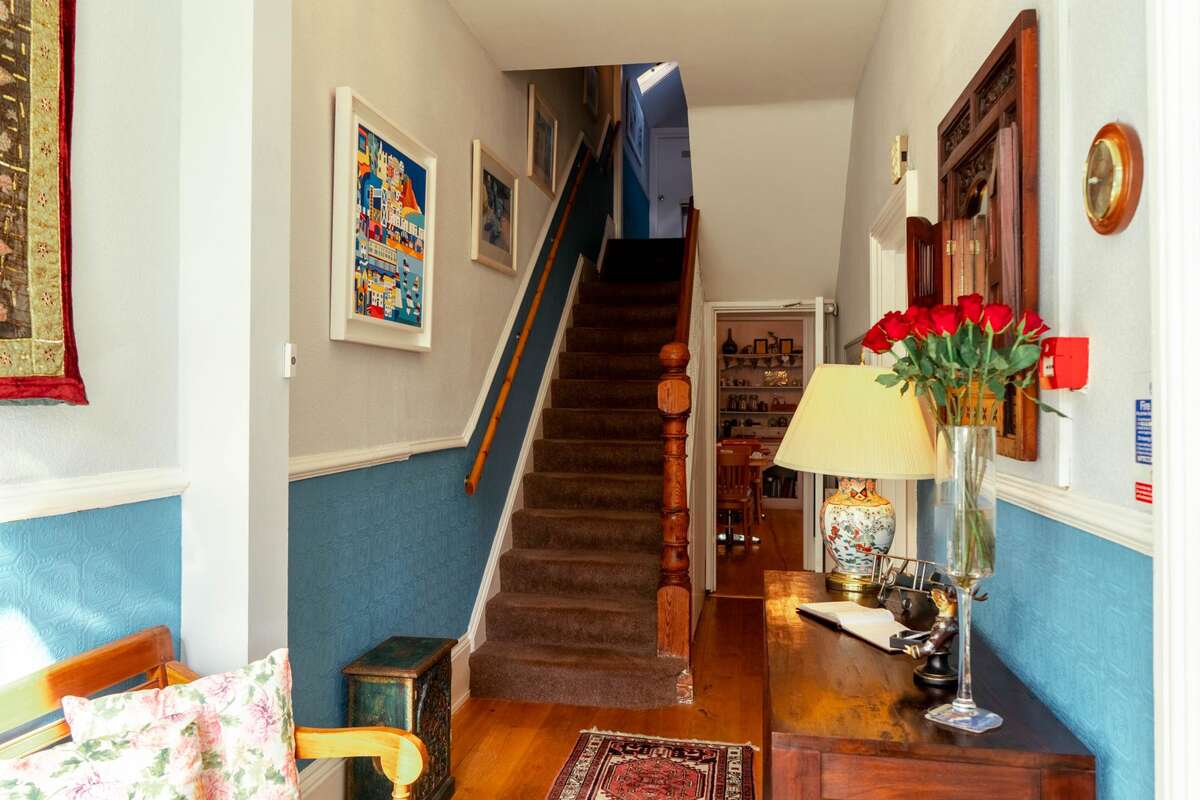 Our Gallery Cheriton Guest House, Guest House in Sidmouth