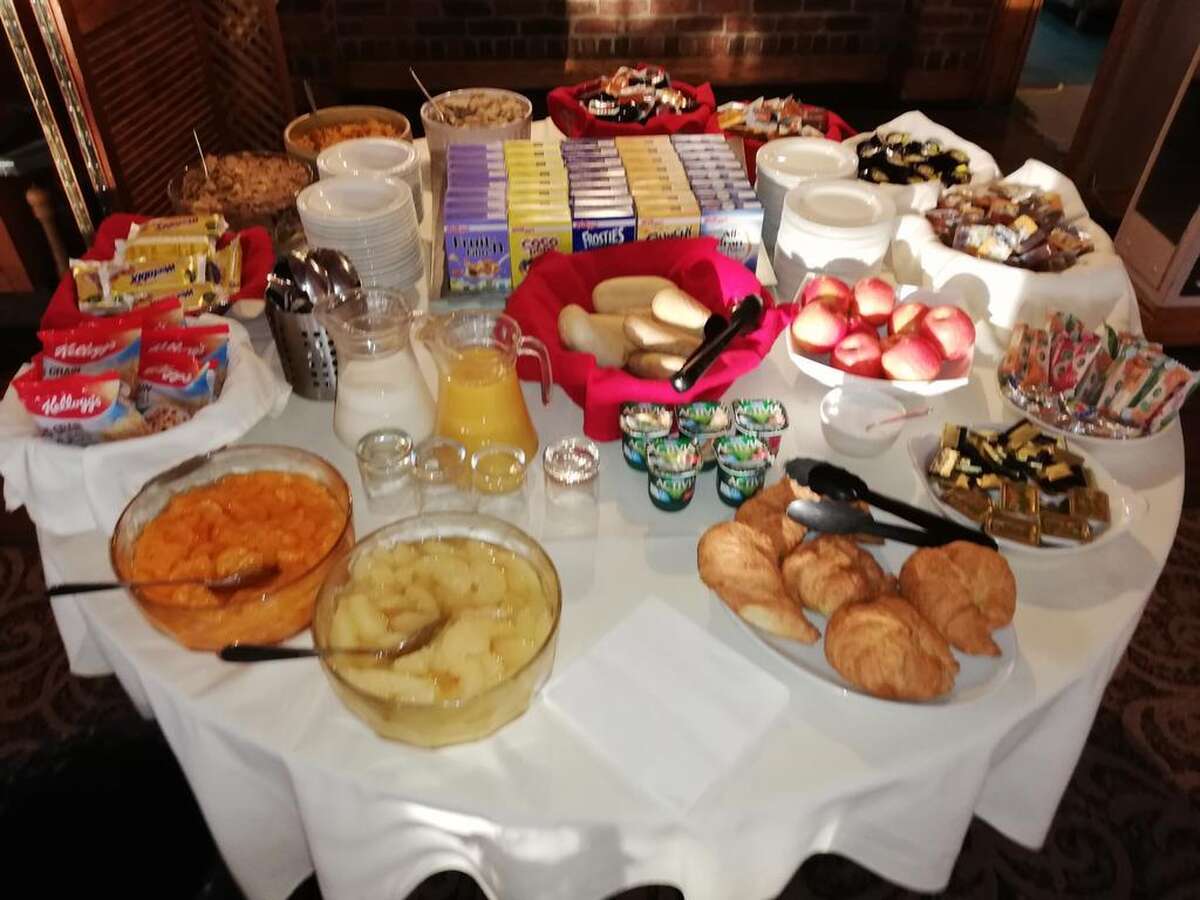 Our Gallery Corn Mill Lodge Hotel, Hotel in Leeds