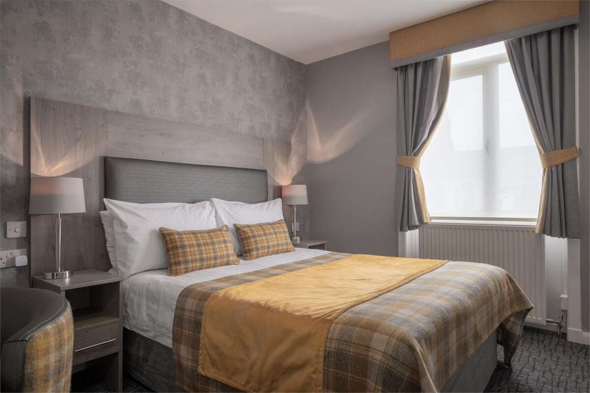Our Gallery Number 44 Hotel Bar Hotel In Stonehaven Our gallery number 44 hotel bar hotel in stonehaven