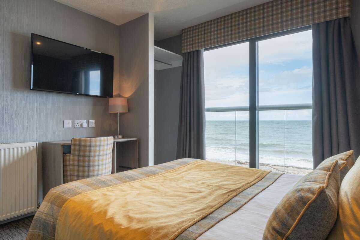 Our Gallery Number 44 Hotel Bar Hotel In Stonehaven Our gallery number 44 hotel bar hotel in stonehaven