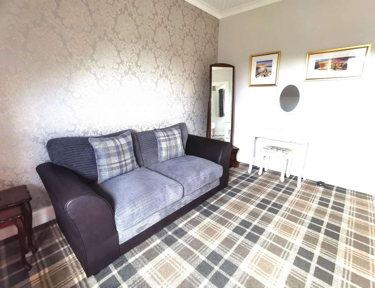 Our Gallery The Knowe Guest House in Callander
