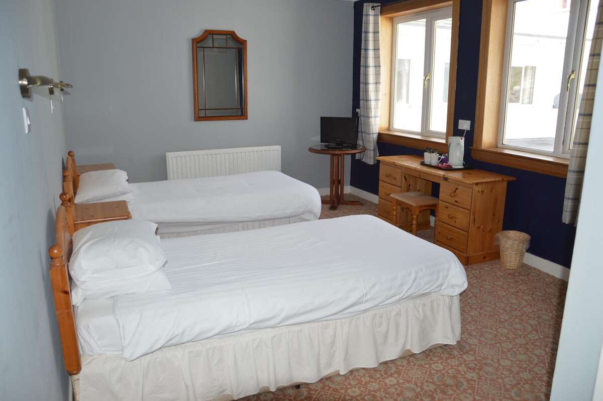 Our Gallery Kinlochbervie Hotel, Hotel in By Lairg