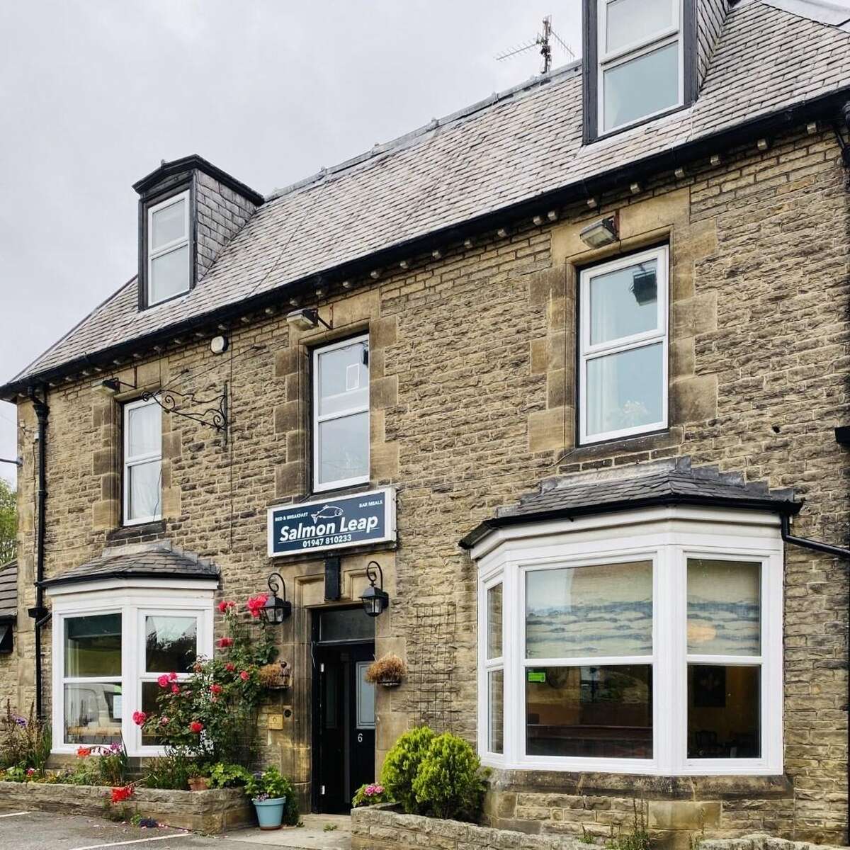 Our Gallery The Salmon Leap Hotel, Hotel in Whitby