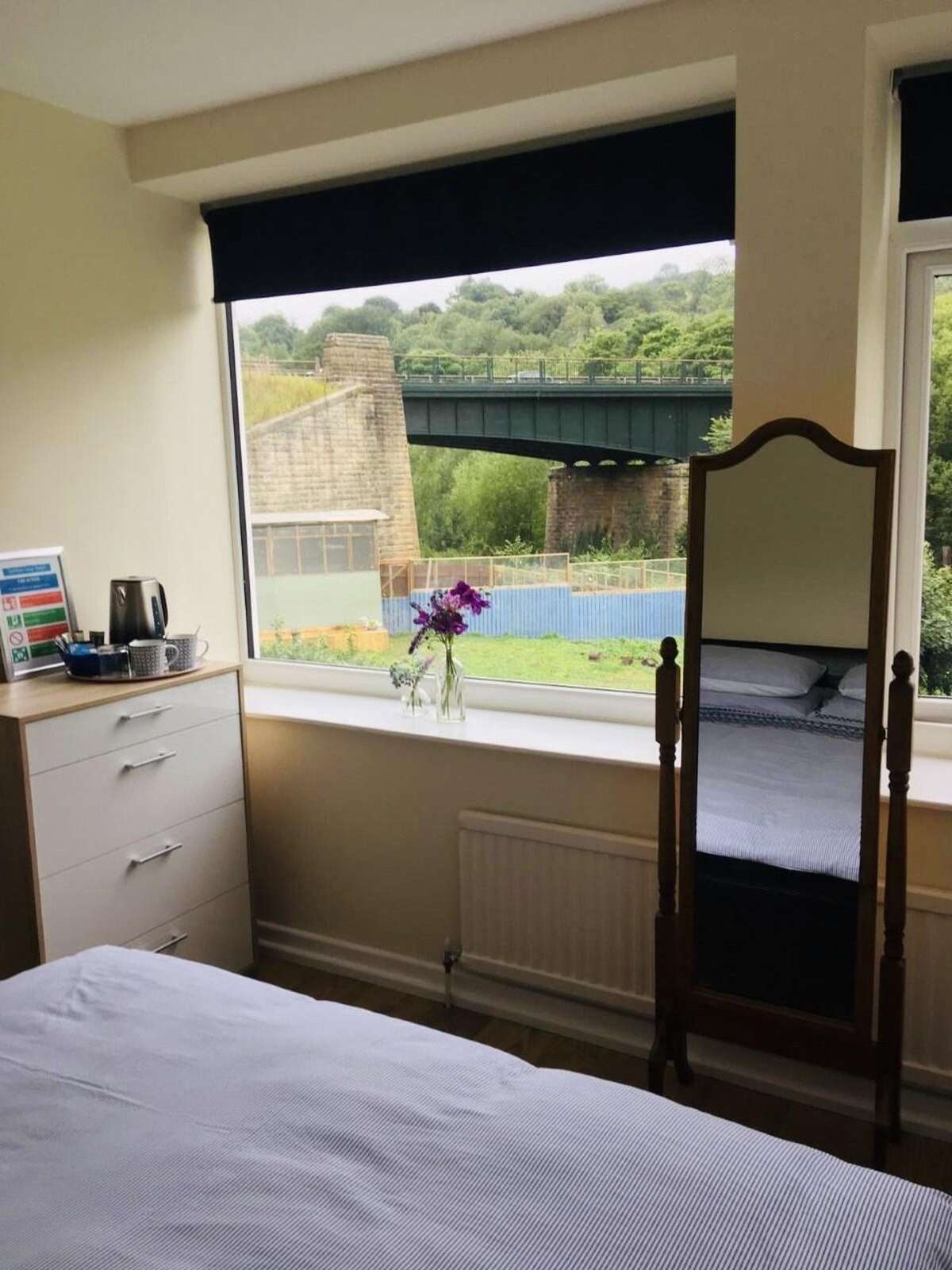 Our Gallery The Salmon Leap Hotel, Hotel in Whitby