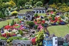 Babbacombe Model Village & Gardens and Babbacombe Cliff Railway