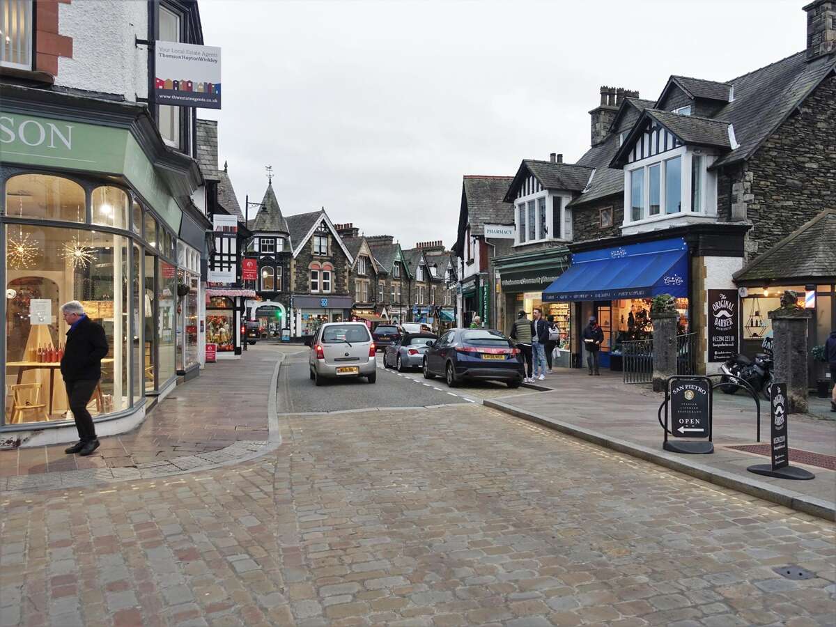 Gallery Broadlands Guest House, Guest House in Windermere