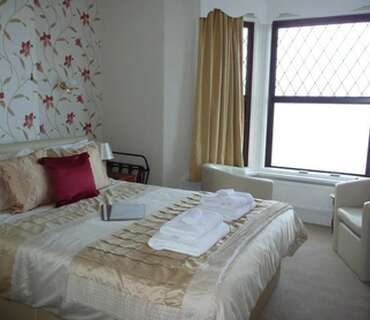 2nd Floor Sea View Premium Double En-suite (inc. Breakfast)