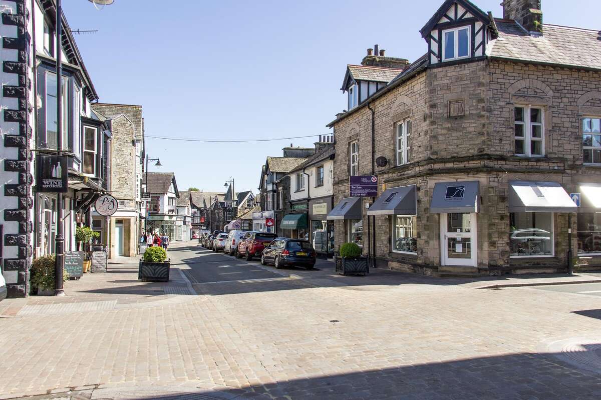 Gallery Broadlands Guest House, Guest House in Windermere
