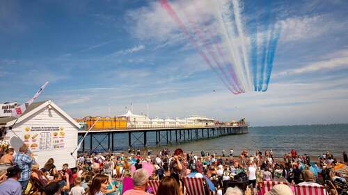 what's happening in the English Riviera