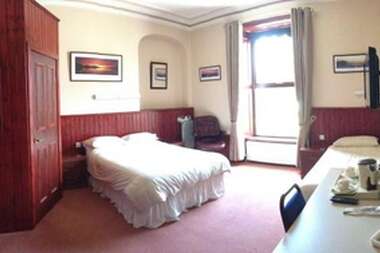 Family En-suite Room (inc. Breakfast)