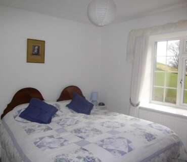 King-size Bed En-suite Double Room (inc. Breakfast)