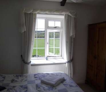 King-size Bed En-suite Double Room (inc. Breakfast)