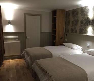 Twin En-suite