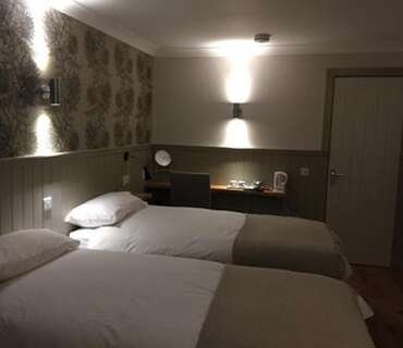 Twin En-suite