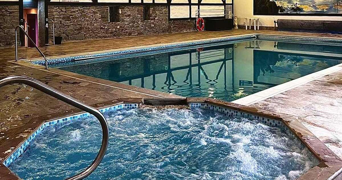 Swimming Pool & Sauna - Three Rivers Hotel and Spa, Hotel in Carmarthen