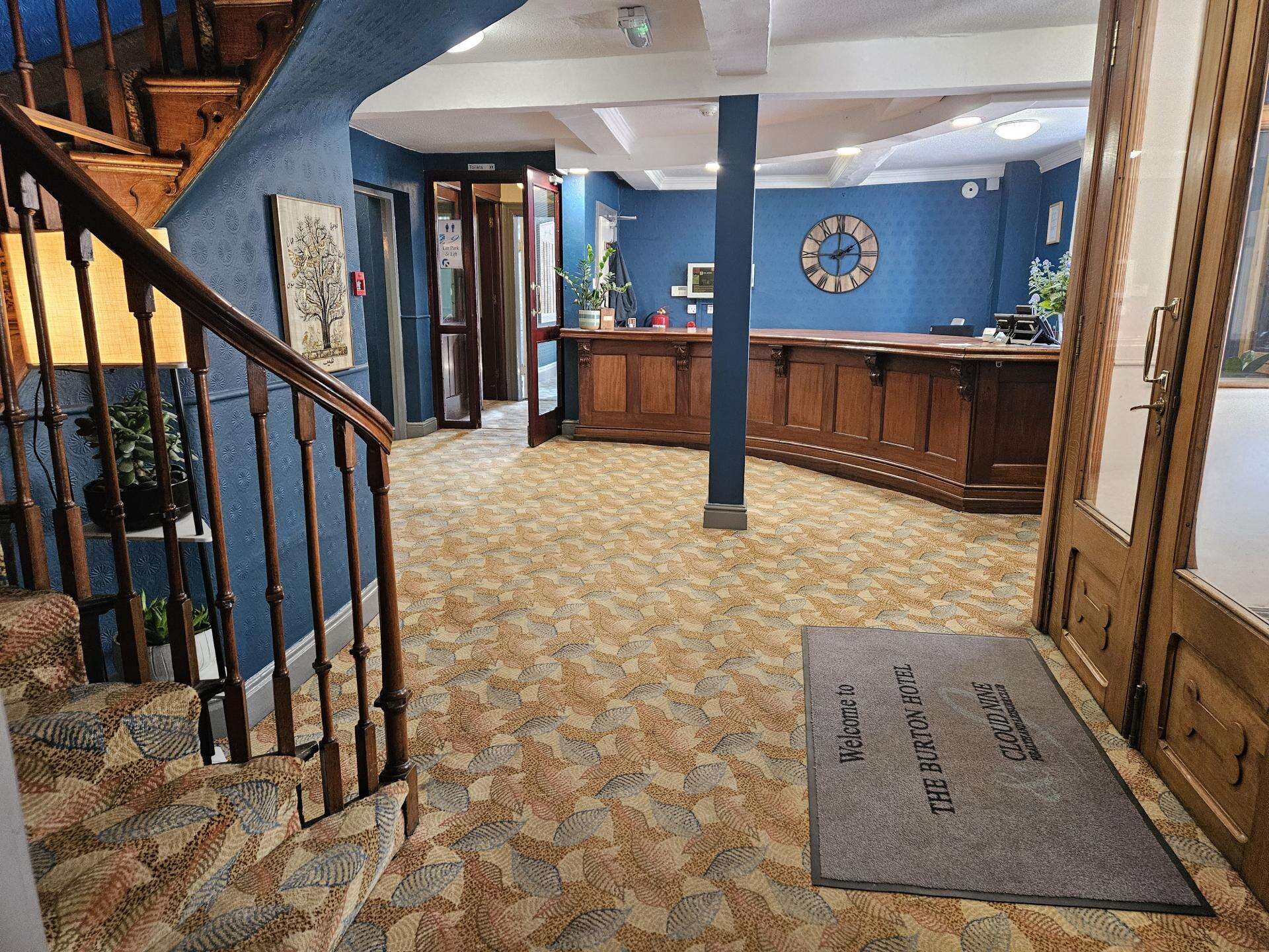 Burton Hotel