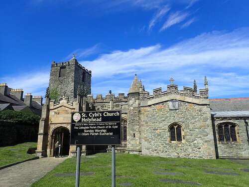 St Cybi’s Church and Caer Gybi Roman Fort