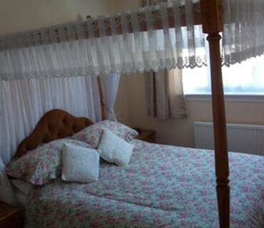 Double Room With Four Poster Bed (inc. Breakfast)