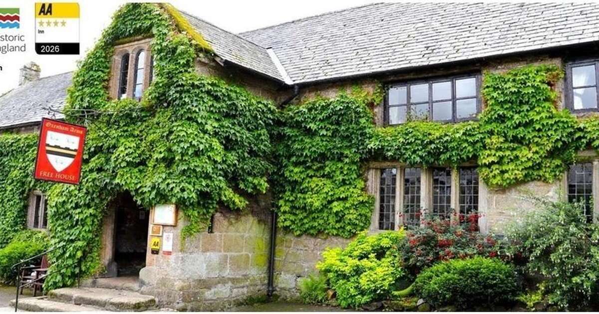 The Oxenham Arms Inn & Hotel