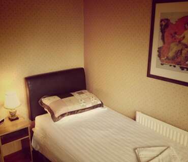 Single En-suite Room (room Only)