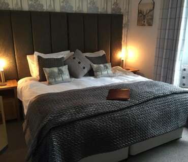 3.Twin Room En-Suite (inc Breakfast)