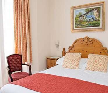 Twin Room (inc. Breakfast)