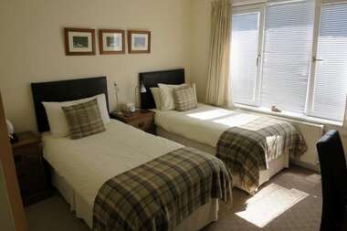 Twin En-suite Room