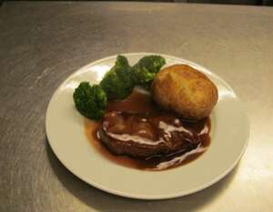The Pines Guest Accommodation, Chippenham - photo 29