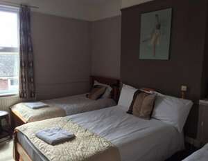 The Pines Guest Accommodation, Chippenham - photo 22