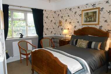 Double En-suite Room R1and R4 (inc. Breakfast)