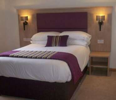 Double Ensuite Room (breakfast Inc)