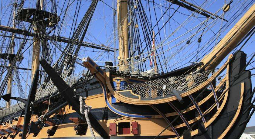 The Ship Leopard Boutique Hotel — Portsmouth PO1 3DT